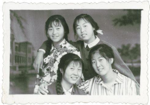 当年女同学穿的确良衬衫 至今无法忘记