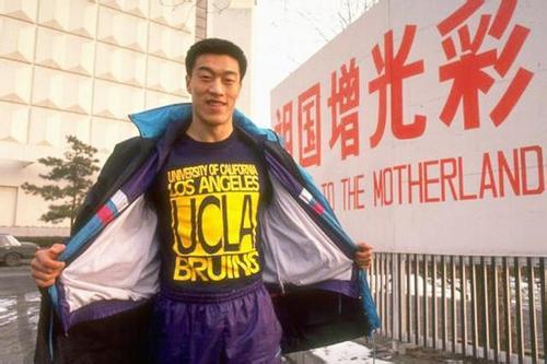 NBA球星谁最喜欢收藏鞋?易建联开鞋店,塔克买