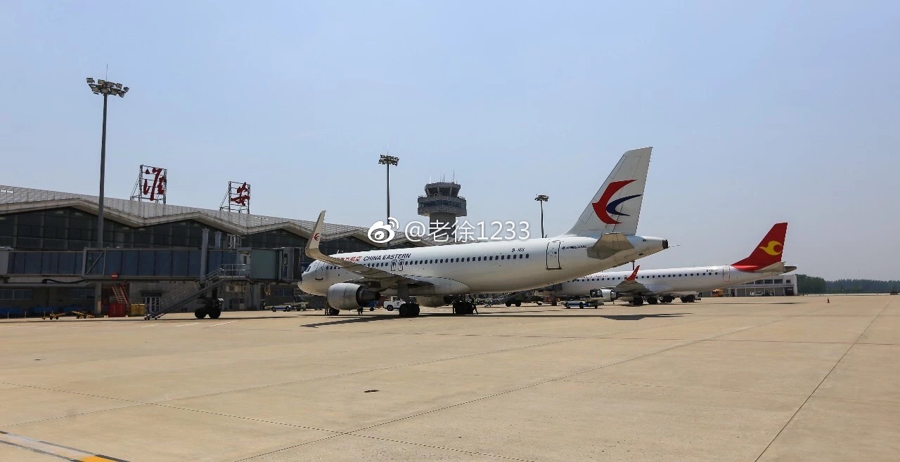 淮安机场二期扩建跑道延长工程正式投用