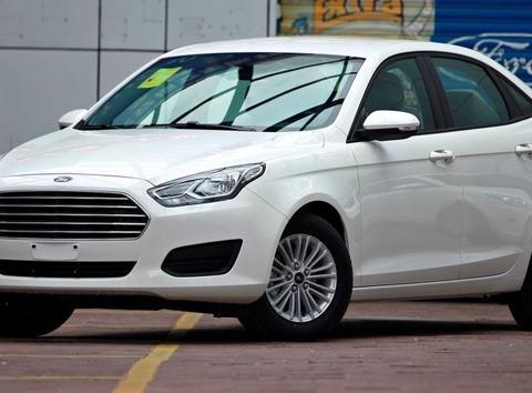 原价9万6，现优惠3万5，6万出头就能买，开起来扎实，后悔买捷达