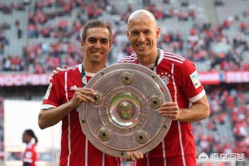 世界上有几个球员拿过五大联赛冠军中三个以上