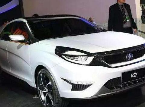 夏利硬起来了！新车装备丰田引擎，只卖5万，还买什么捷达啊。