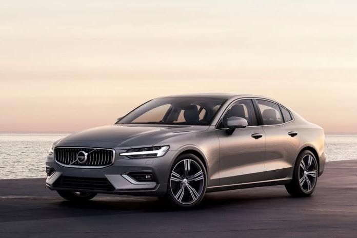 动感造型不输宝马、精致内饰堪比奔驰 沃尔沃要用它打败BBA