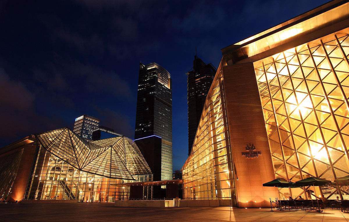 城市之争:香港和深圳这两座超级城市,哪座城市