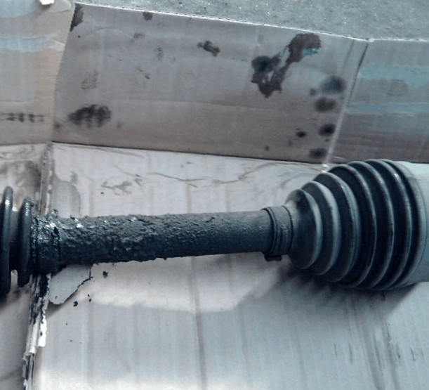 汽車(chē)保養(yǎng)可不是簡(jiǎn)單換機(jī)油, 這4個(gè)地方不保養(yǎng), 你的車(chē)別想開(kāi)15年