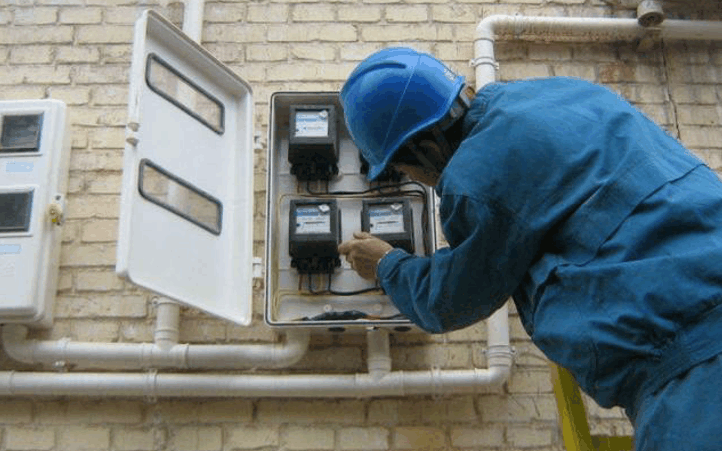 为什么电力公司每隔几年就要帮老百姓换电表?