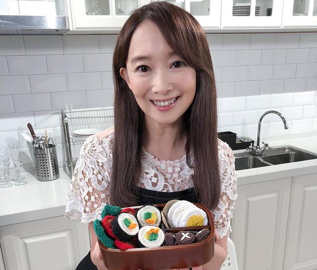 63岁像20岁小姑娘，当年红遍日本的女歌手陈美龄也太厉害了