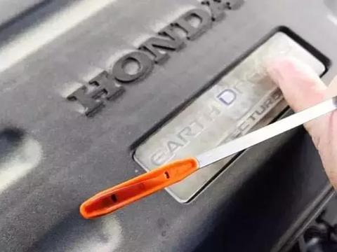 比技术问题更重要的 东风本田CR-V“机油门”背后三个疑问