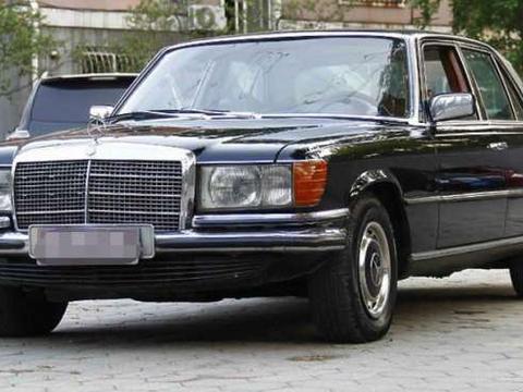 小伙14万元买辆1995款奔驰S280老爷车: 回头率不输现款奔驰S600