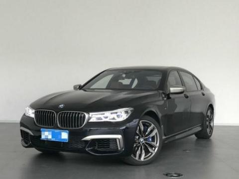 落地价280万，现在只需140万，豪车比普通车贬值厉害！