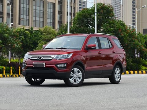 6万的大七座SUV，霸气不输路虎，空间大油耗还低，还买啥宝骏730