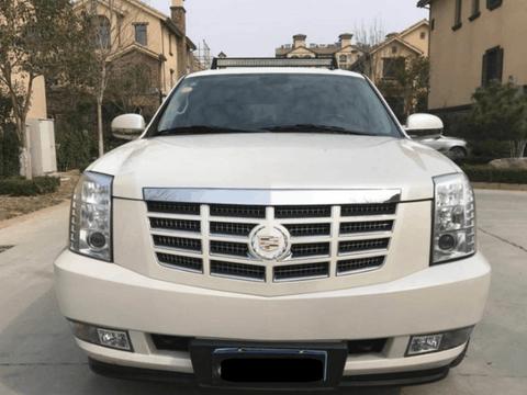 山东车友175万提凯雷德, 8年跑了21万公里, 每次加油都感觉心烦