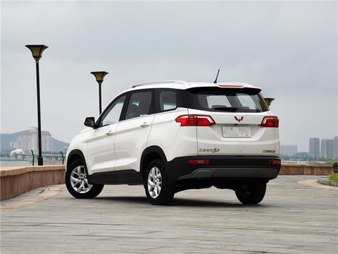 哈弗终于“发愁”了 悬浮大屏带7座都才5.68万 H6都没你疯！