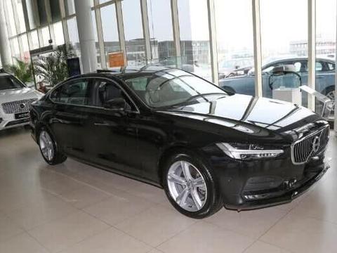 比奥迪A6L有诚意，刚上市就直降7万，性能宝马5系根本追不上！