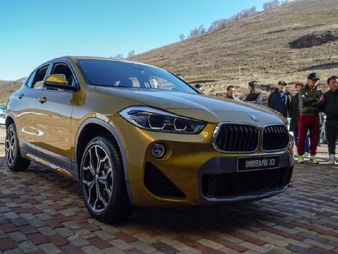 宝马推出全新SUV，2.0T配四驱，6.3秒破百，或仅25万起售