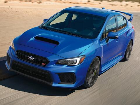 2018年斯巴鲁WRX STI第一次测试评论：熟悉的公式维持现状