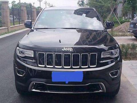 50万元买辆吉普大切诺基, 换挡操作档成车主心中的“小疙瘩”