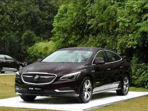 上市就降价3万, 车长5米配19寸轮毂, 为了它放弃十代雅阁