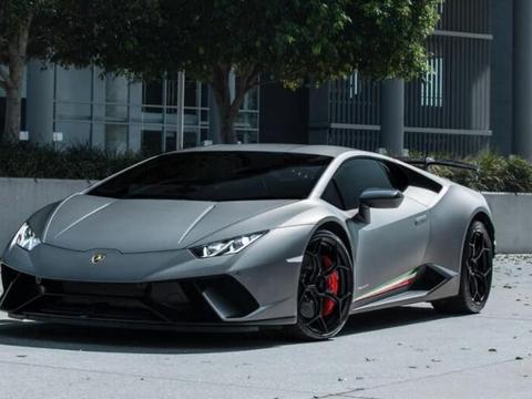 咆哮与践踏，Huracan Performante 戾所能极