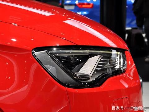 最牛A级车，标配290马力+全时四驱，神车思域也只能看见它的车尾