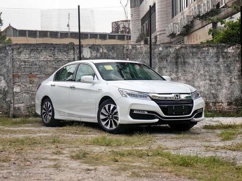 3月国内轿车销量出炉！英朗仅排第九名，迈腾月销近3万！