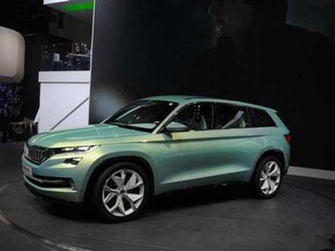 大众这次真拼了！新车比卡宴还漂亮配六座四驱油耗2L，不足20万