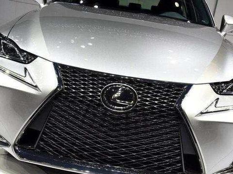 加长雷克萨斯IS上市