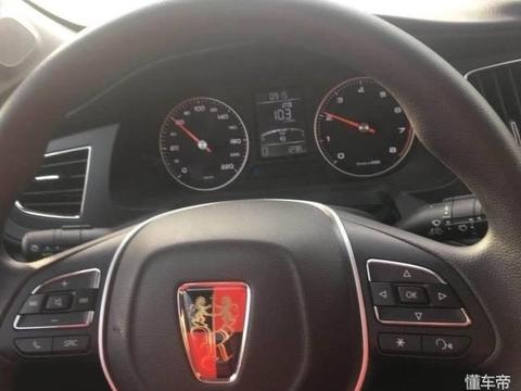 早两天才买了五菱宏光的表哥