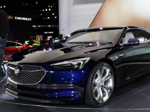 别克发怒了，新款轿跑比捷豹有逼格，内饰豪华，配香氛系统20万。