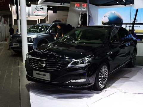 这车售价15万，配置达到了50万级，兄弟车型月销万台它却卖不动。