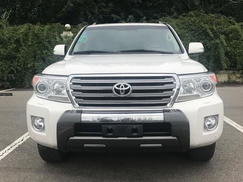 65万买台二手丰田车，10万公里兰德酷路泽还在巅峰期？