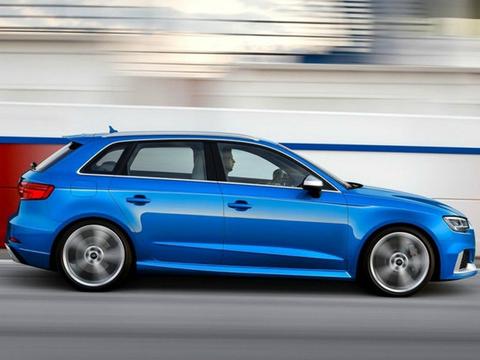 奥迪RS 3是高性能紧凑型车，其外观具有视觉冲击力