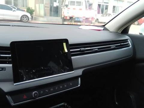 表姐刚订了途观，知道我买了这车，试驾后果断就去退了！