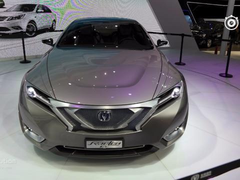 900元差距到底有多大！长安睿驰CC对比日产轩逸