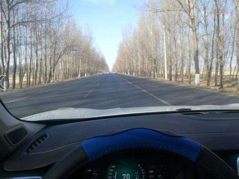 国产车的希望, 领克01值得买吗? 听听车主是怎么说的!