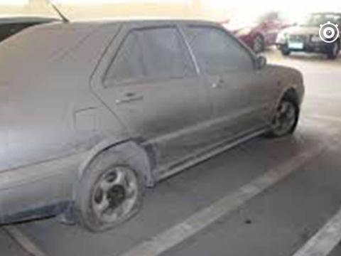 首都机场有一辆僵尸车，停了四年无人问津，背后故事让人心酸