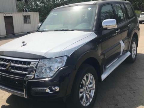 18款帕杰罗V97中东版无视艰难险阻