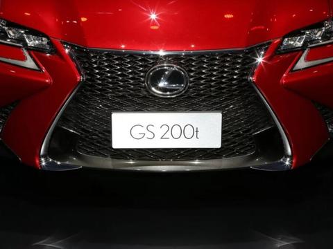 运动舒适难兼顾，性价比不如兄弟ES，雷克萨斯GS尴尬了