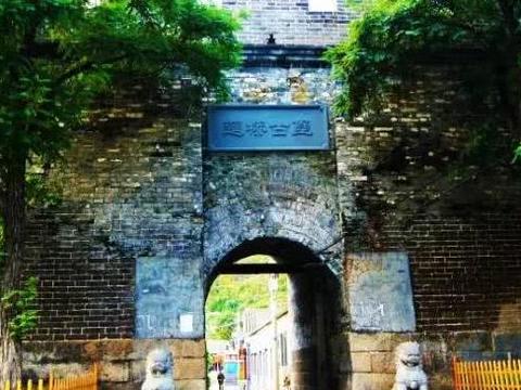 在北京京郊，竟藏着一座神秘古堡，人少景美又免费！