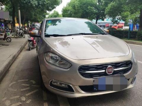 落地价12万，现在只需6万，外观小众，开回乡下跑婚庆面子十足