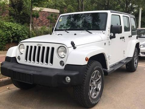 这传奇车又降价了！降5万仅37万，比宝马X5更男人，越野秒普拉多