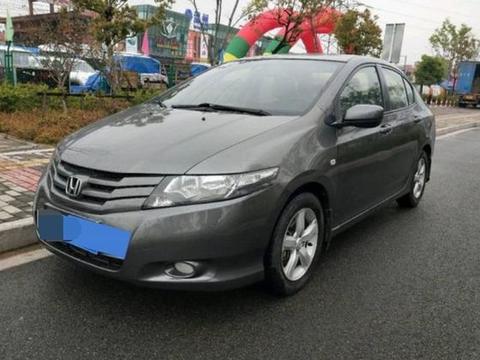 落地价13万，现在只需6万，本田发动机，车内听不见发动机的声音