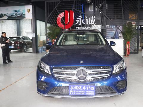 奔驰GLC260升级，花低配的钱体验高配的配置