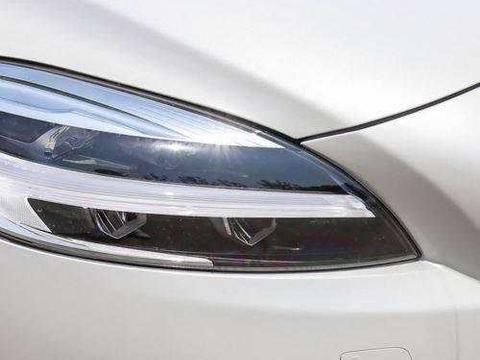 它又降5万! 全系欧洲纯进口 245马力配11气囊+全时四驱 仅16万!