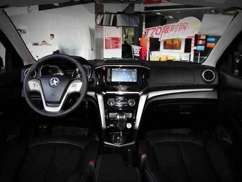 月销在步步上升，价格不贵，适合小康家庭购买