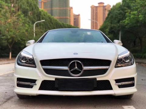 市场价76万，如今仅售17万，两门两座，硬顶稀有敞篷小跑车