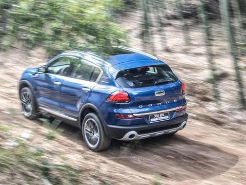 这台国产SUV降价3万销量暴涨，欧洲五星安全，品质不输途观L