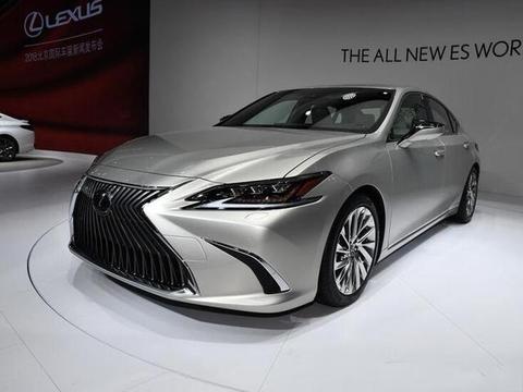 雷克萨斯ES预售28.5万起，网友反应很一致！