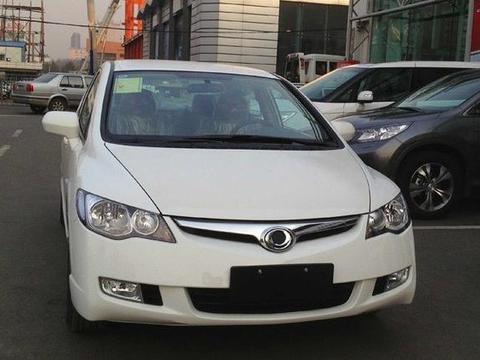 本田原装进口动力，帅气不输思域，只因这车标，8万多没人要停产