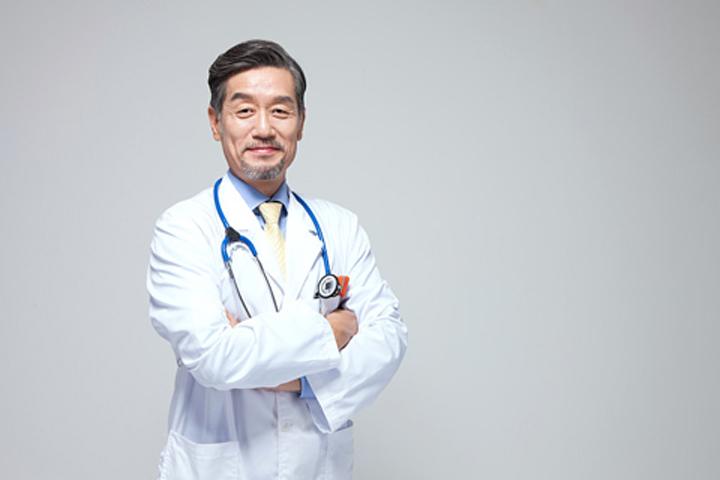 十人九荨麻疹,治1个好1个,有荨麻疹的终于可以